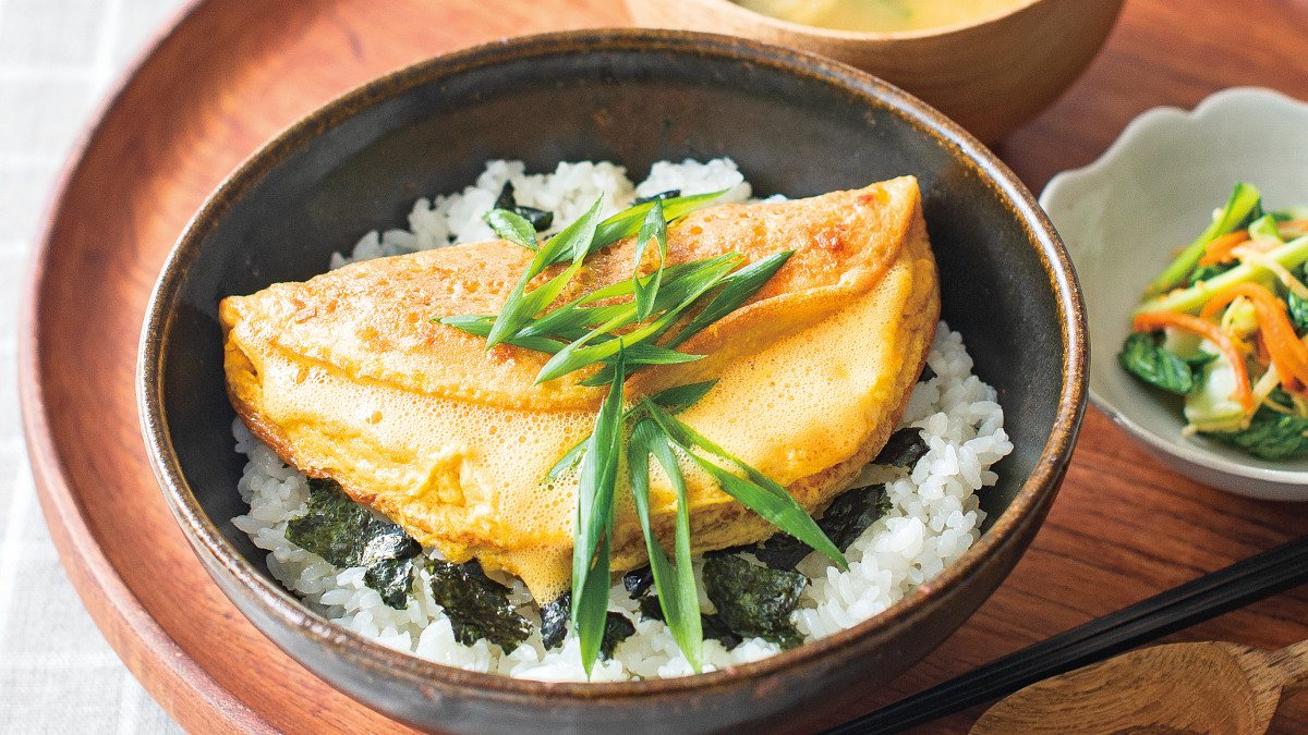 ふわふわ納豆オムレツ丼