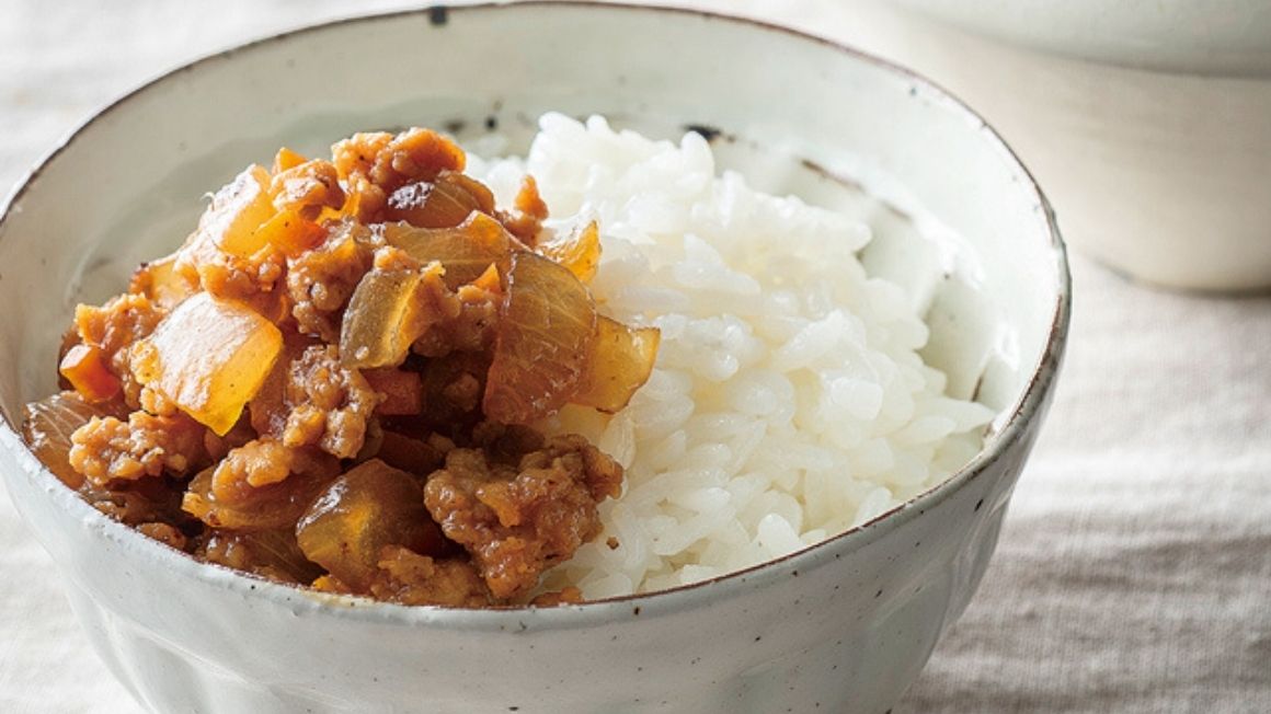 新玉ねぎの甘さでご飯がすすむ そぼろ玉ねぎ