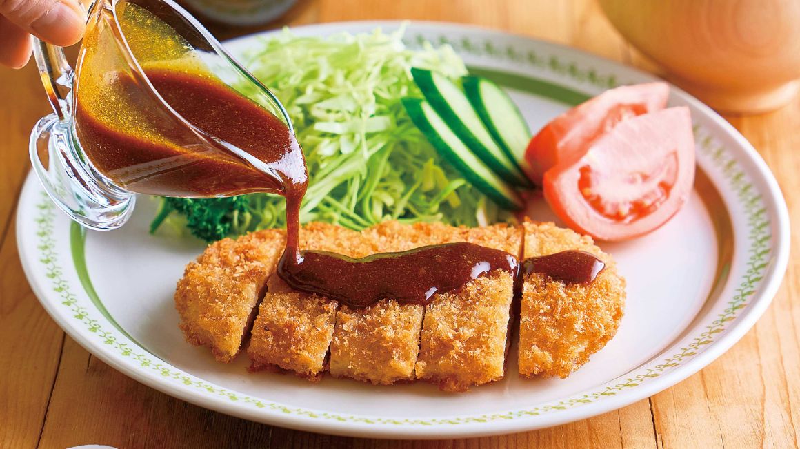 とんかつをソースでアレンジ