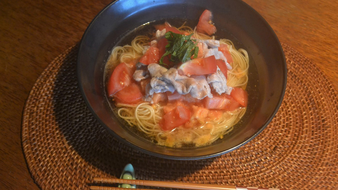茶美豚とびらとりトマトのさっぱりそうめん